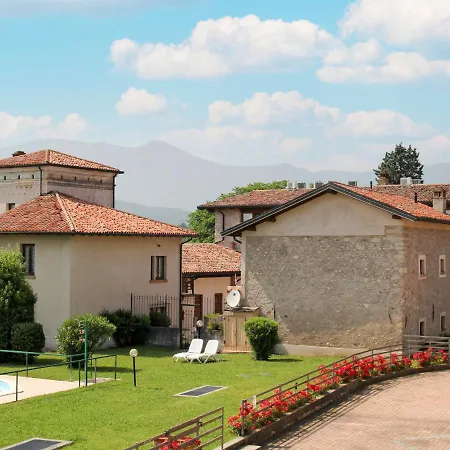 Colombaro Vecchio-6 By Interhome